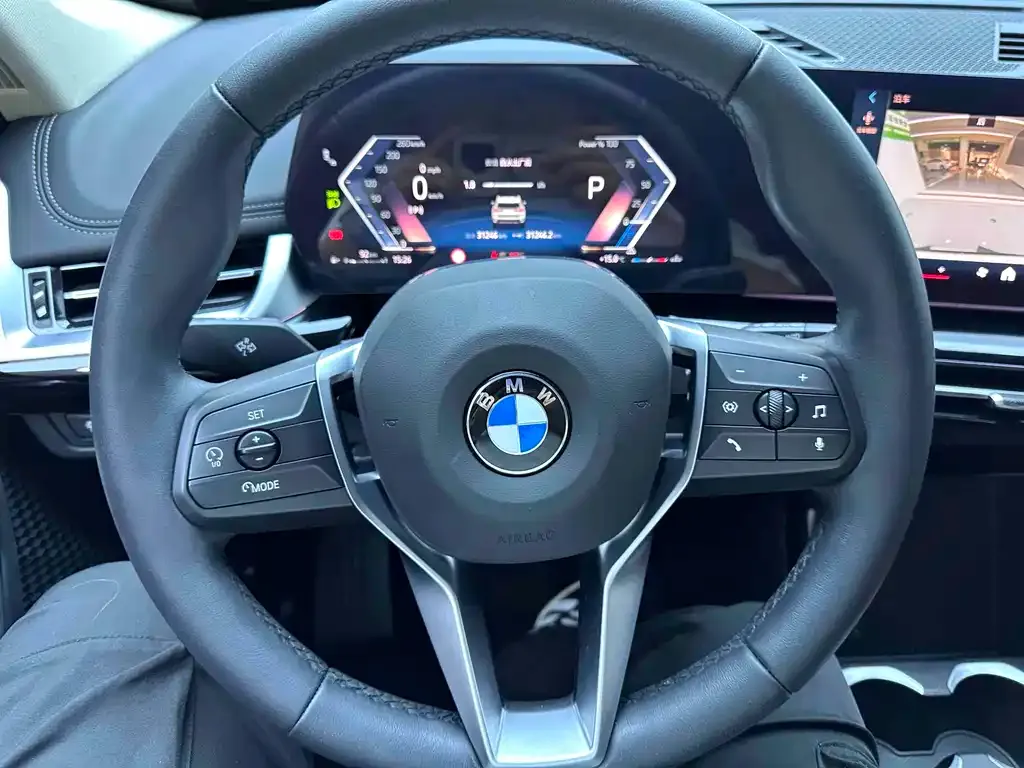 BMW X1 — фото 10