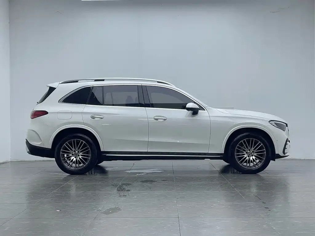 Mercedes-Benz GLC — фото 9
