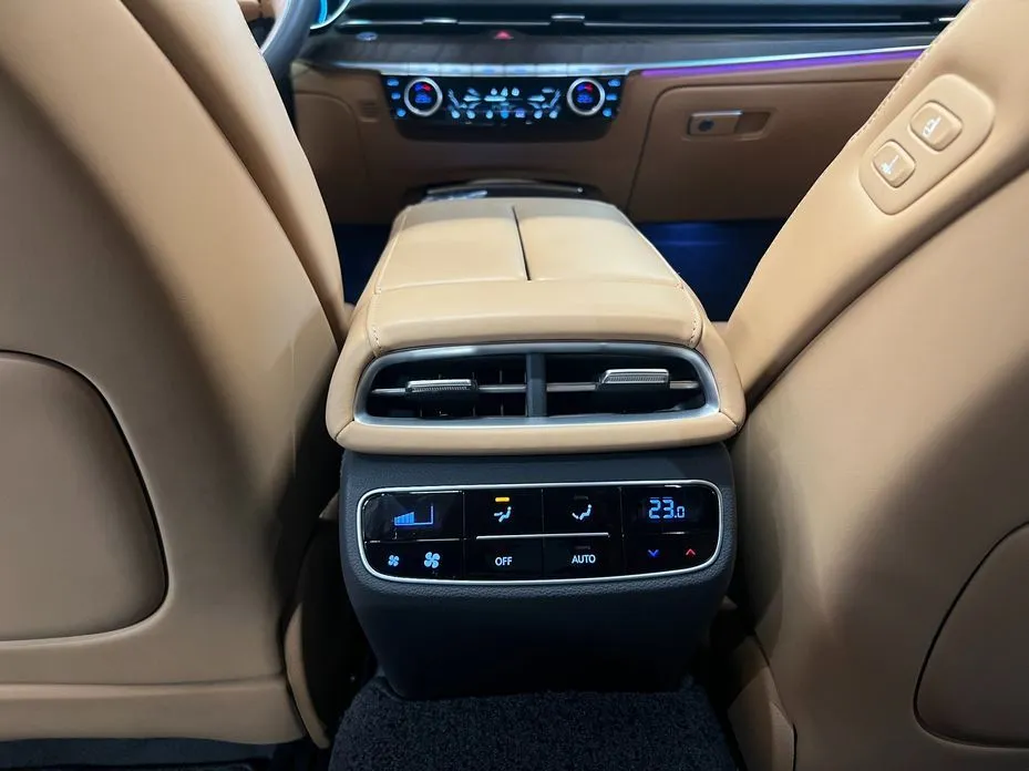 Genesis G80 — фото 2