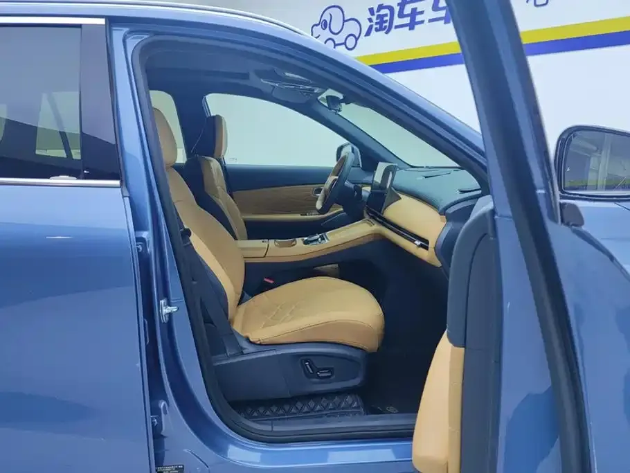 Geely Galaxy Xingjian 7 — фото 10