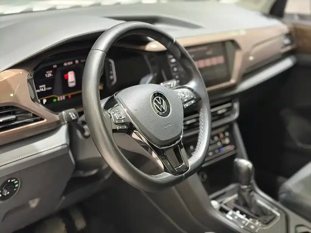 Volkswagen Tharu — фото 7