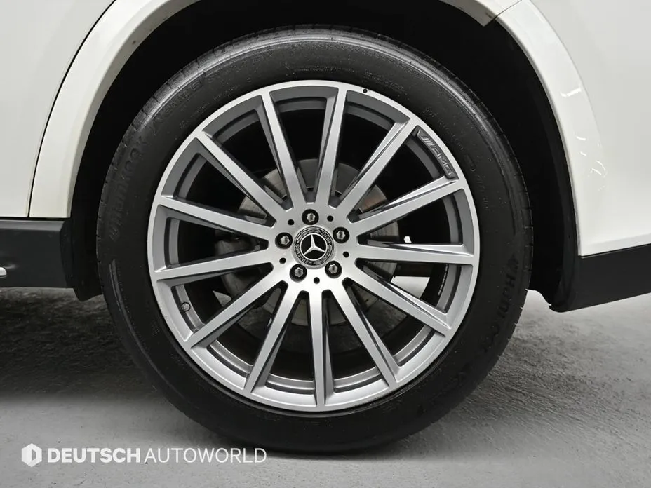Mercedes-Benz GLS-Class — фото 10