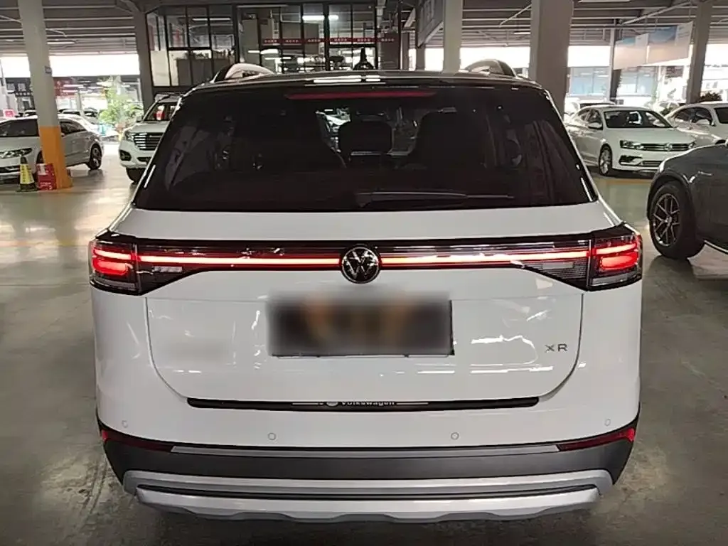 Volkswagen Tharu — фото 8
