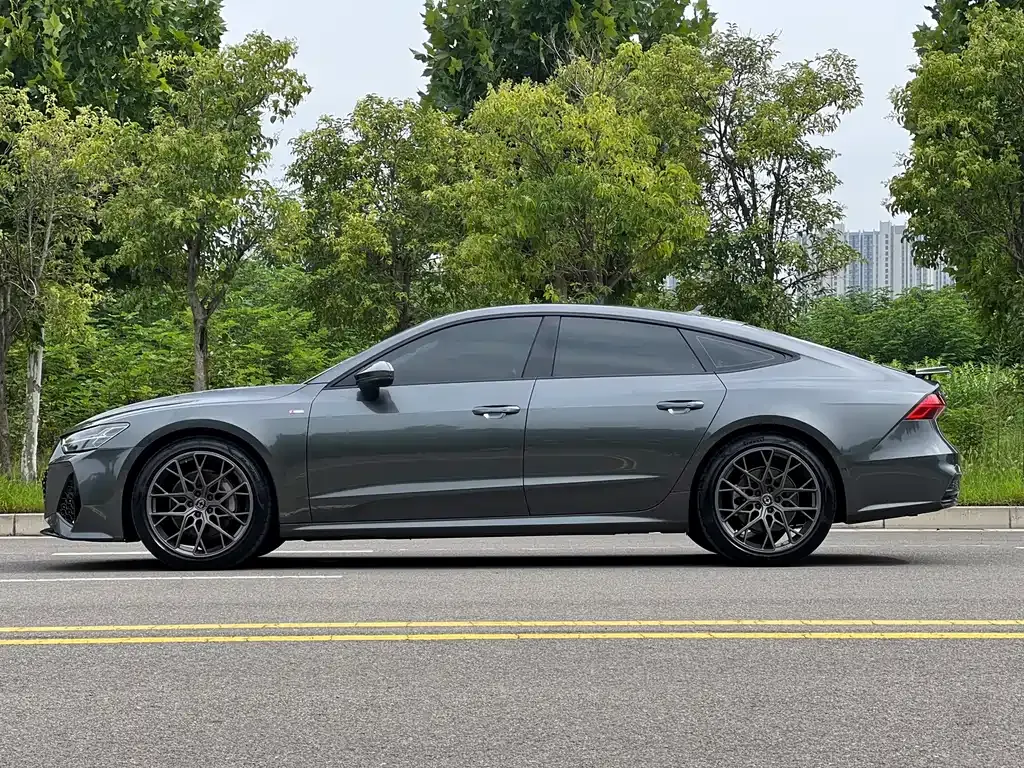 Audi A7 — фото 5