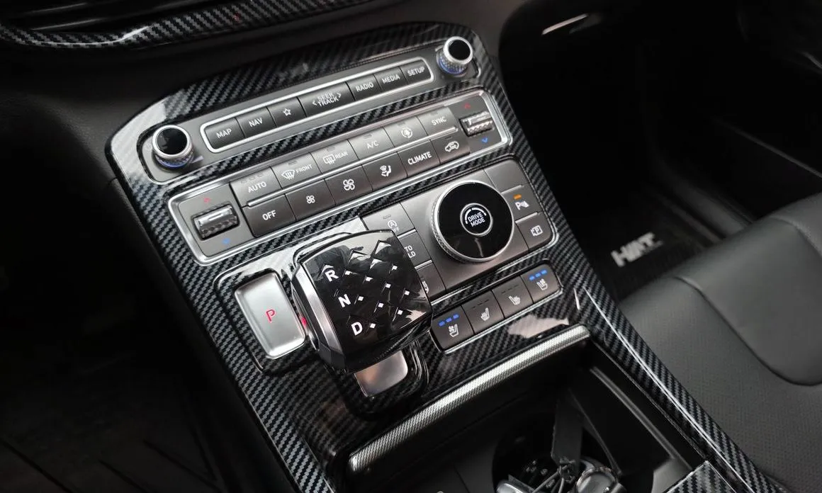 Hyundai Santafe — фото 8