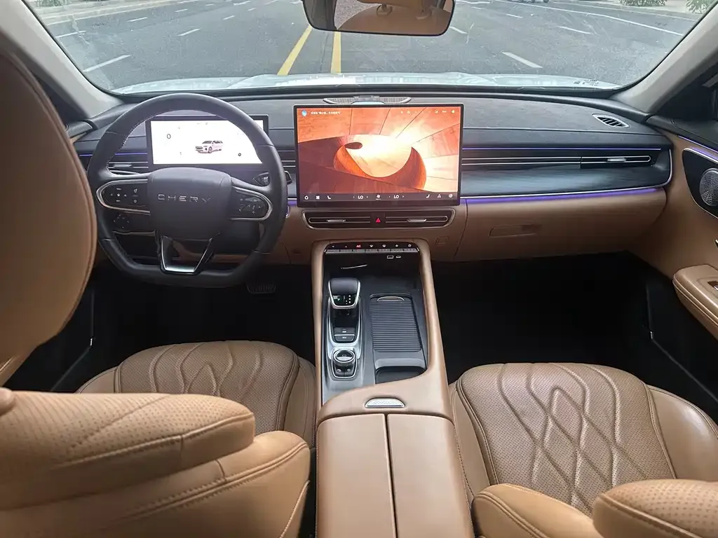 Chery Arrizo 8 PRO — фото 10