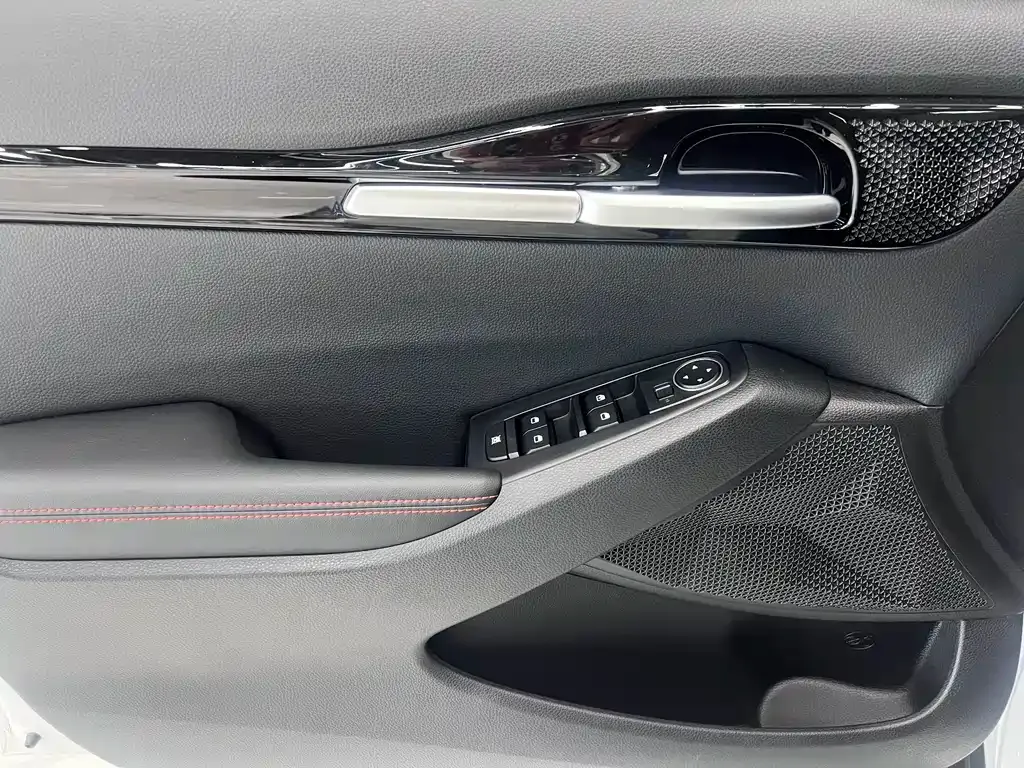 Kia KX3 — фото 6