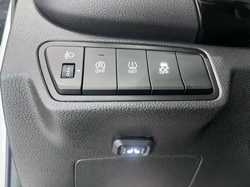 Kia KX3 — фото 7
