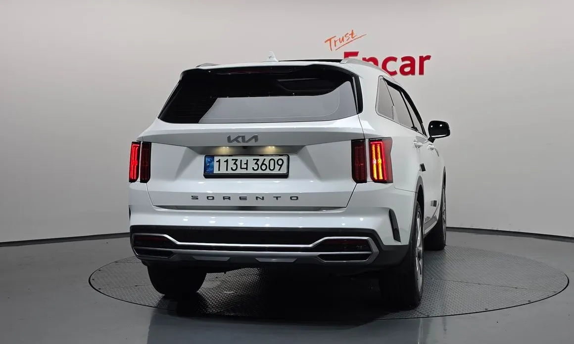 Kia Sorento — фото 5