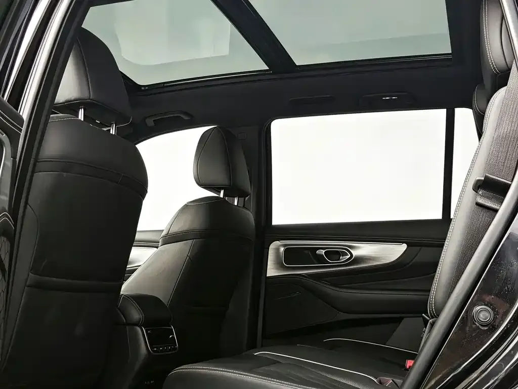 GAC Motor Trumpchi GS8 — фото 5