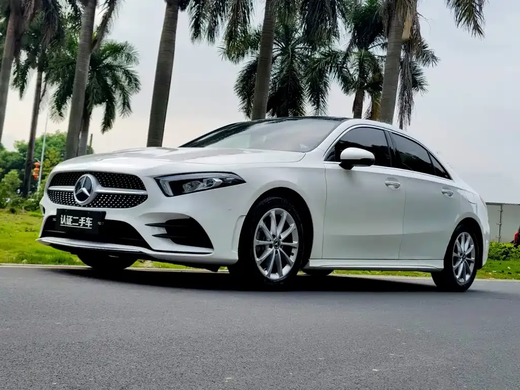 Mercedes-Benz A-Class — фото 1