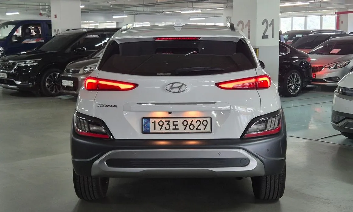 Hyundai Kona — фото 9