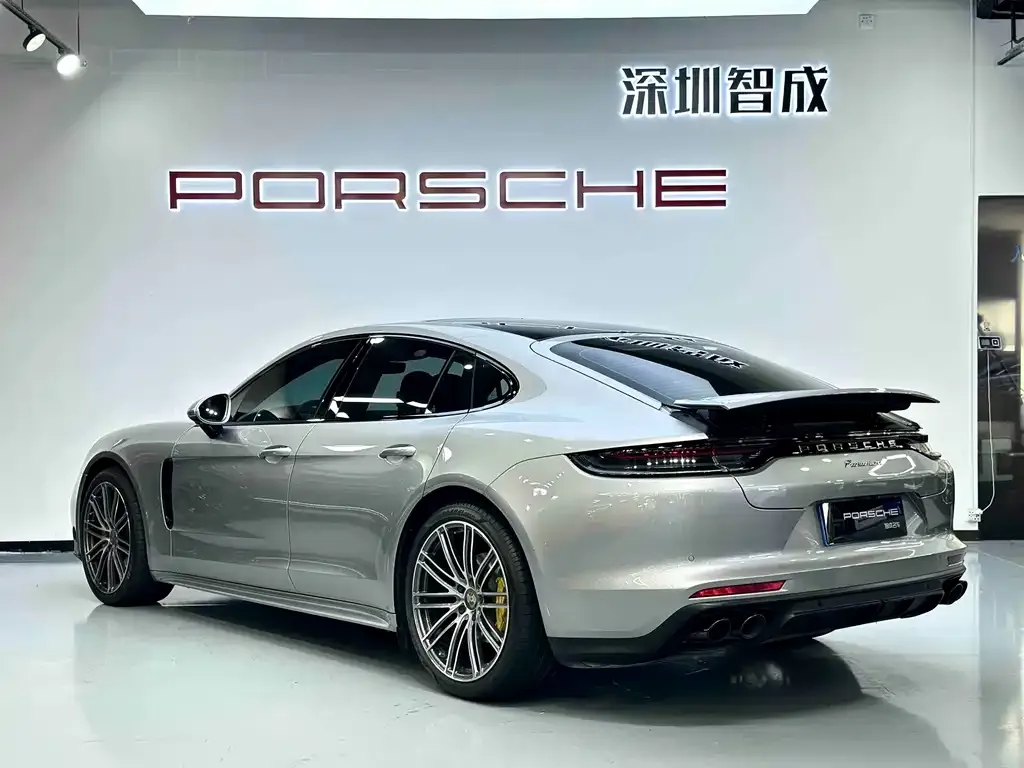 Porsche Panamera — фото 6