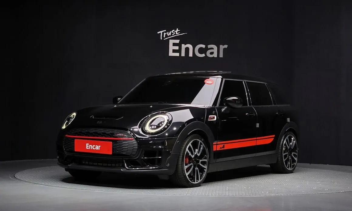 Mini Clubman — фото 1
