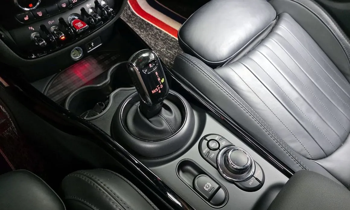 Mini Clubman — фото 8