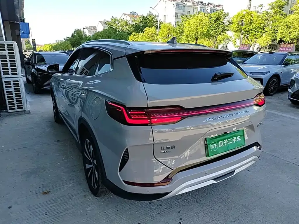 BYD PLUS New Energy — фото 7