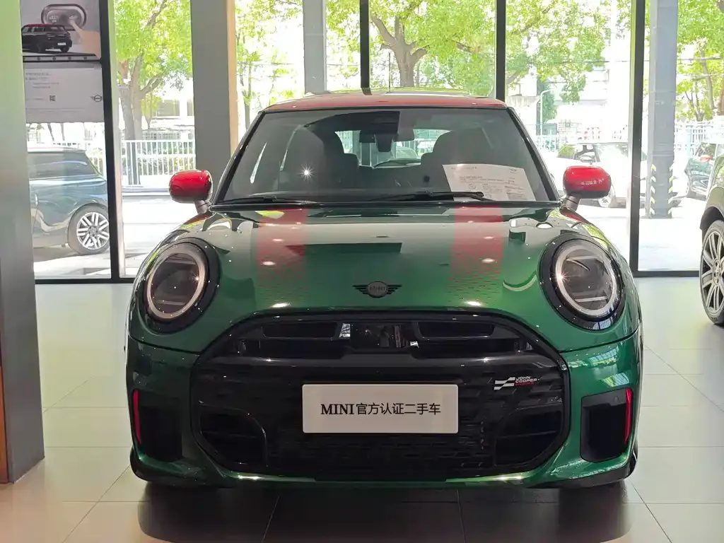 MINI JCW (John Cooper Works) — фото 7