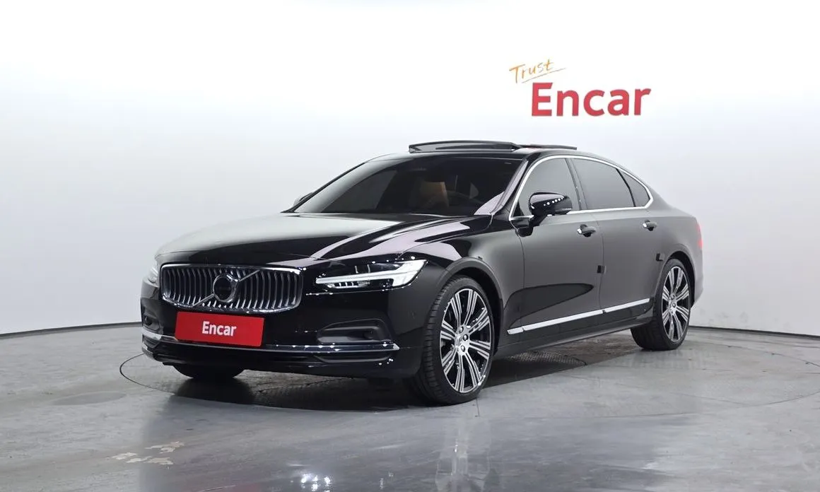Volvo S90 — фото 1