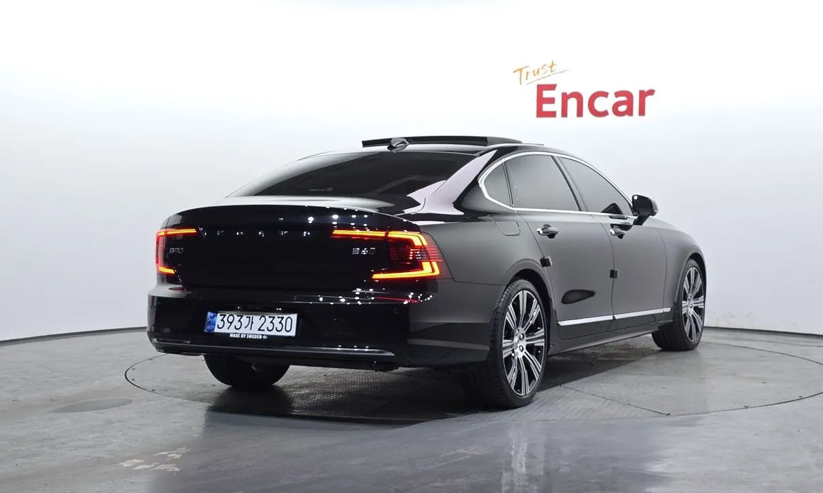 Volvo S90 — фото 4
