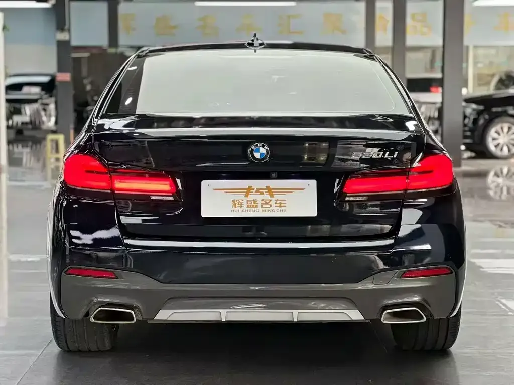 BMW 5 Series — фото 3