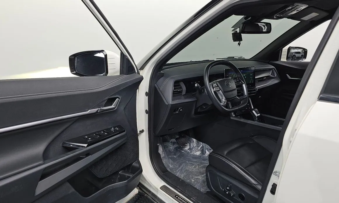 KG Mobility (Ssangyong) Torres — фото 10