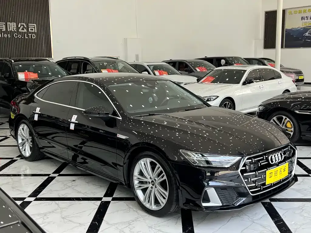 Audi A7L — фото 2