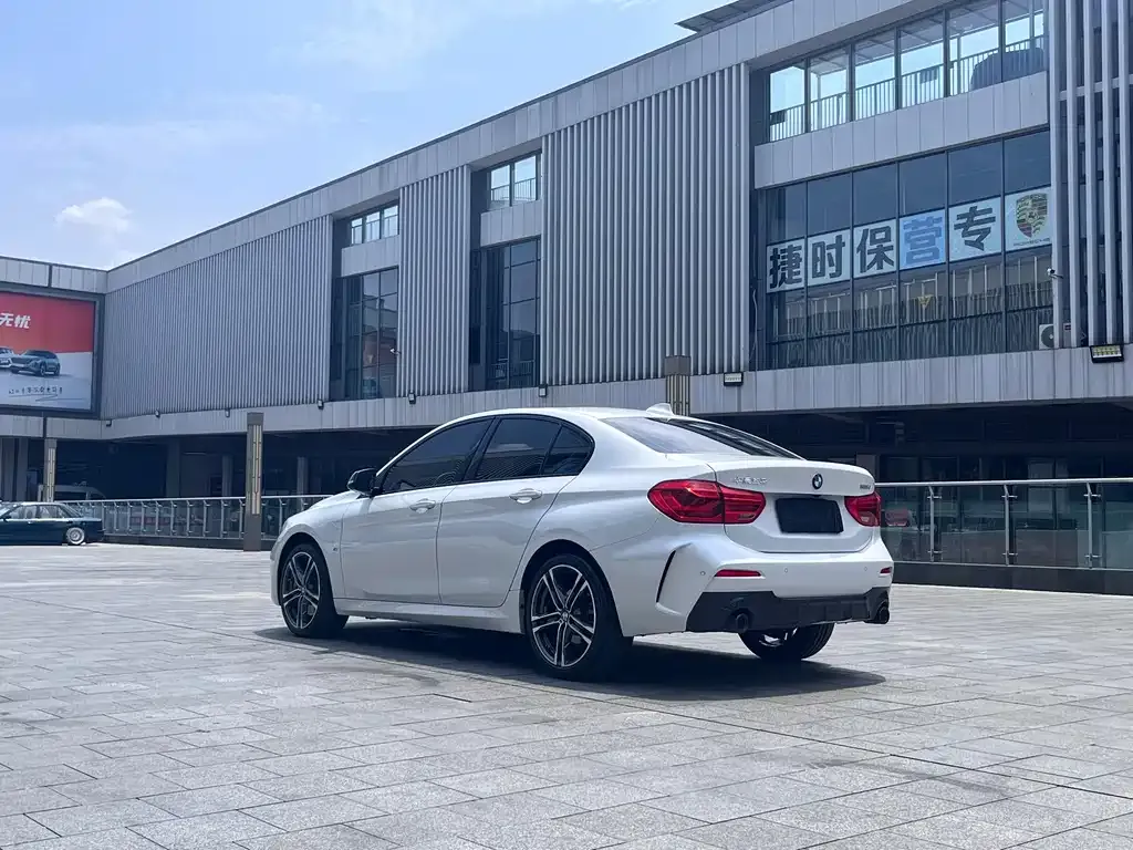 BMW 1 Series — фото 9