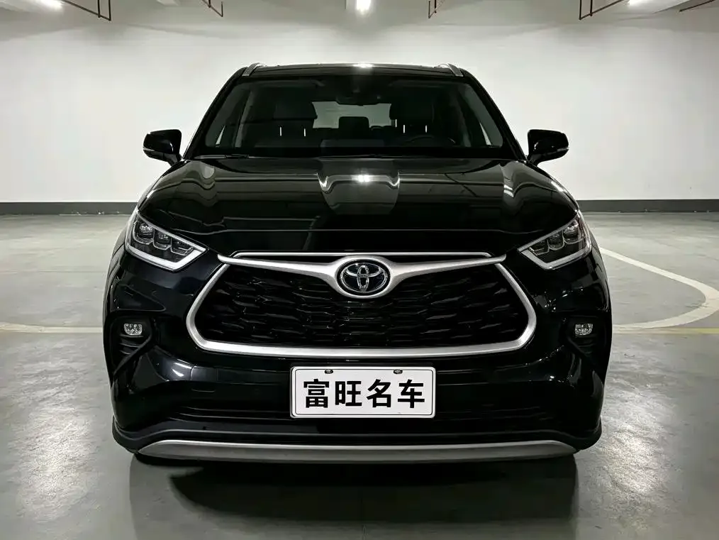 Toyota Highlander — фото 5