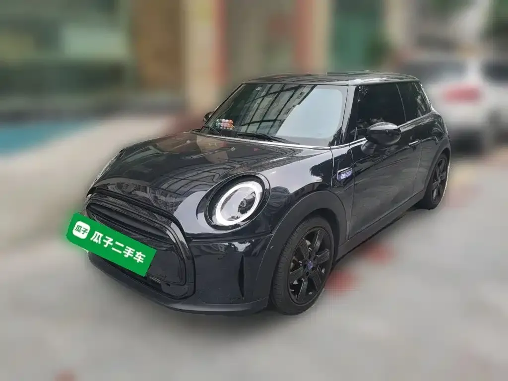 MINI Cooper (3-door) — фото 1