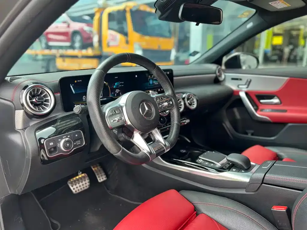Mercedes-Benz A-Class AMG — фото 2