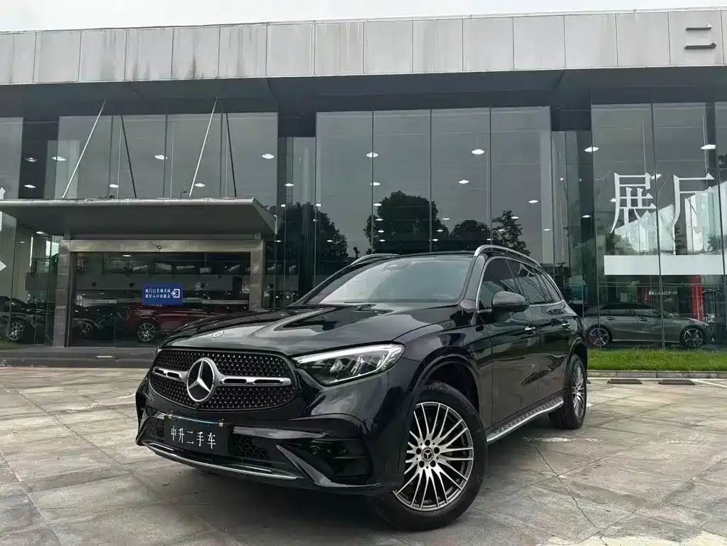 Mercedes-Benz GLC — фото 1