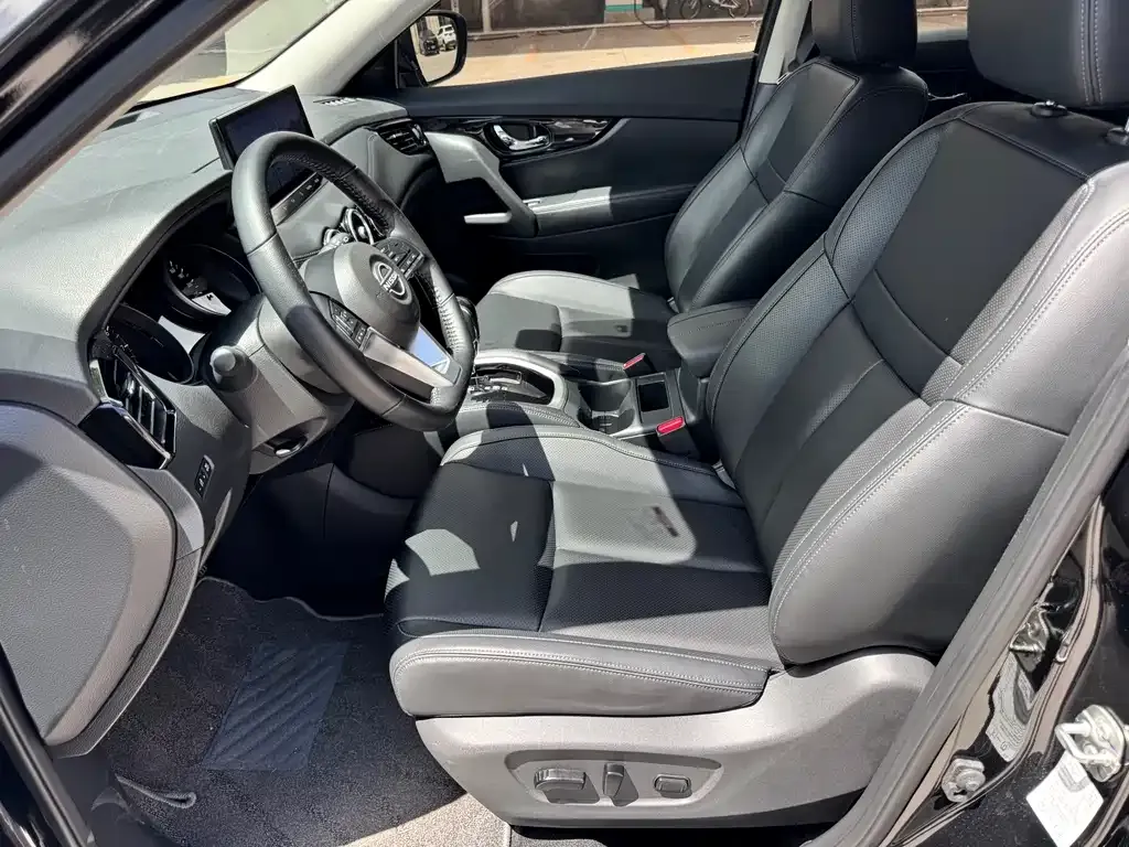 Nissan X-Trail — фото 10