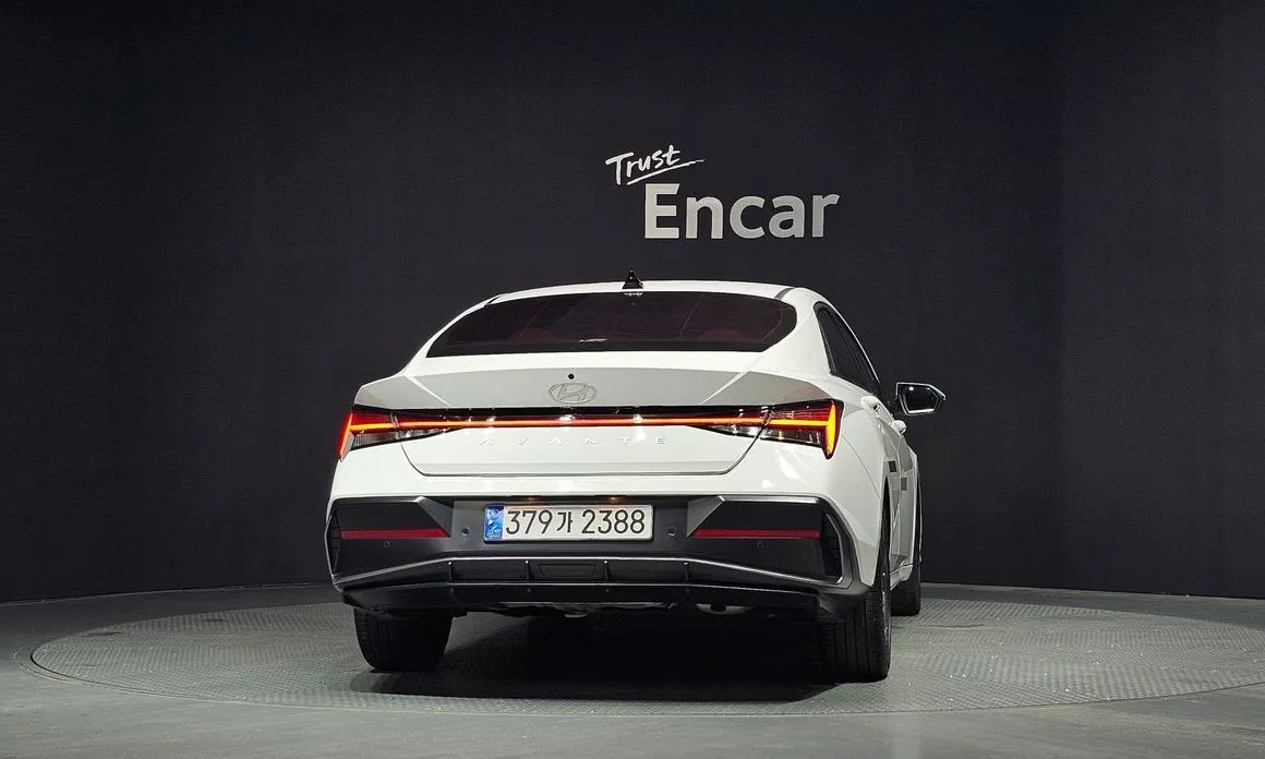 Hyundai AVANTE — фото 3