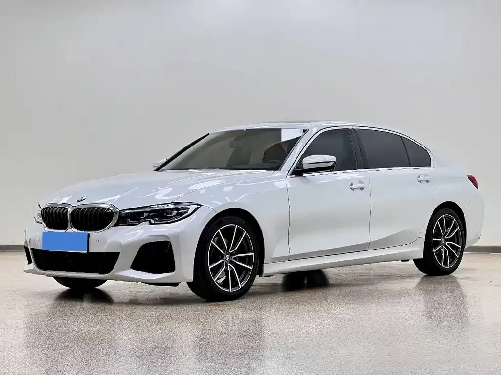 BMW 3 Series — фото 1
