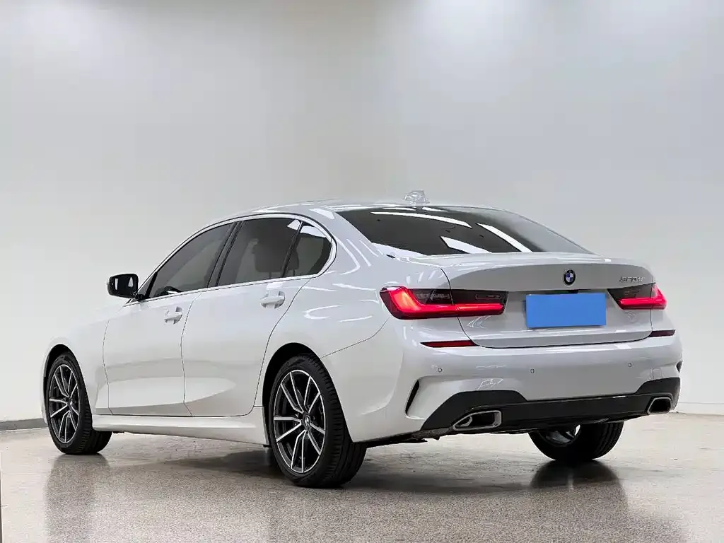 BMW 3 Series — фото 9