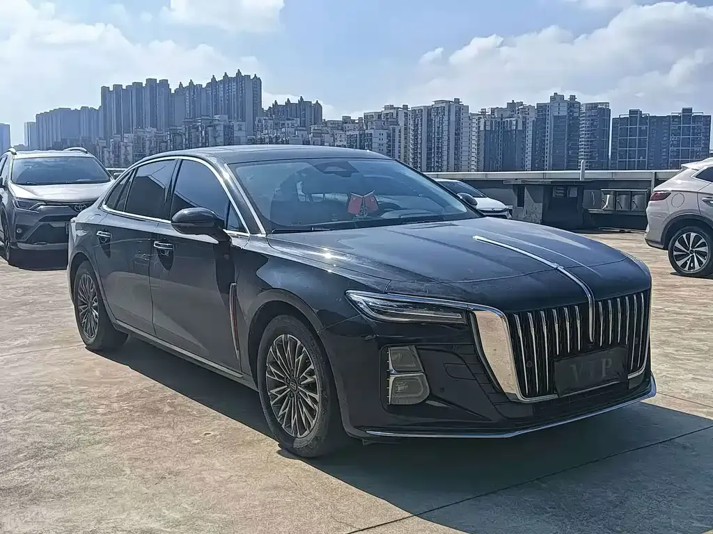 Hongqi H5 — фото 4