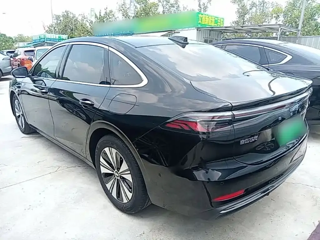 Geely 银河A7 EM — фото 10