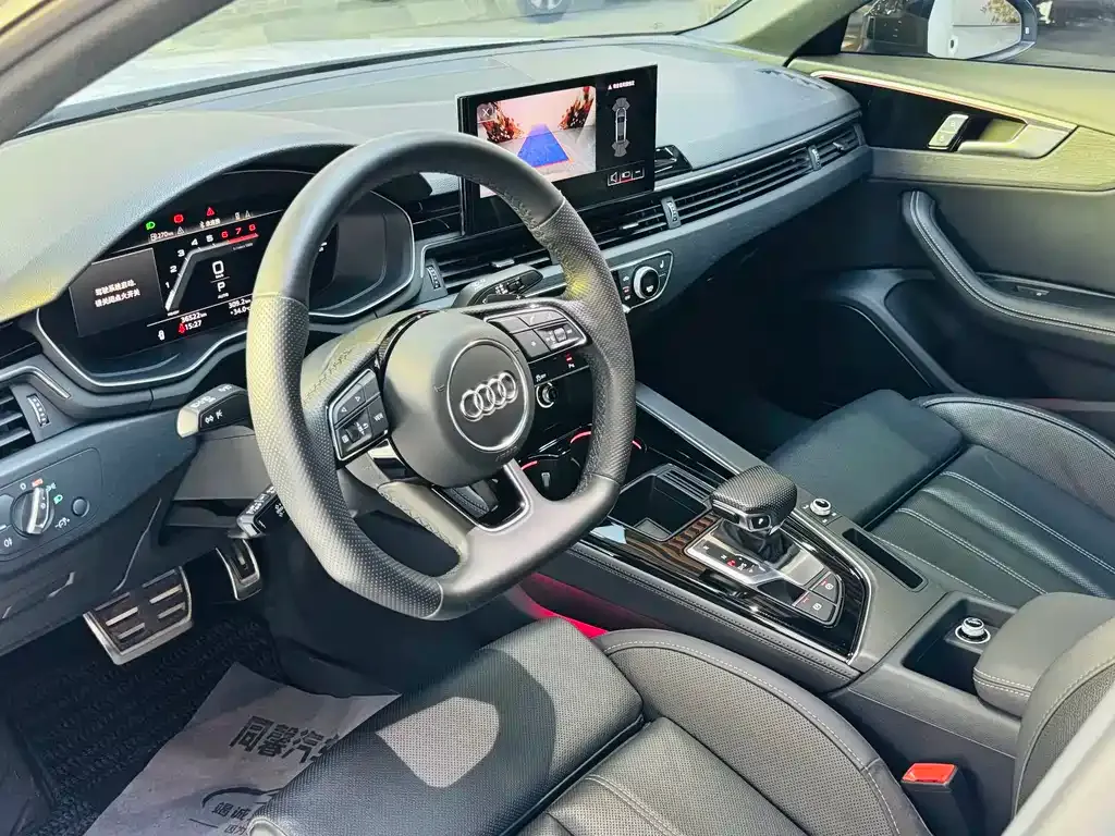 Audi A4L — фото 2