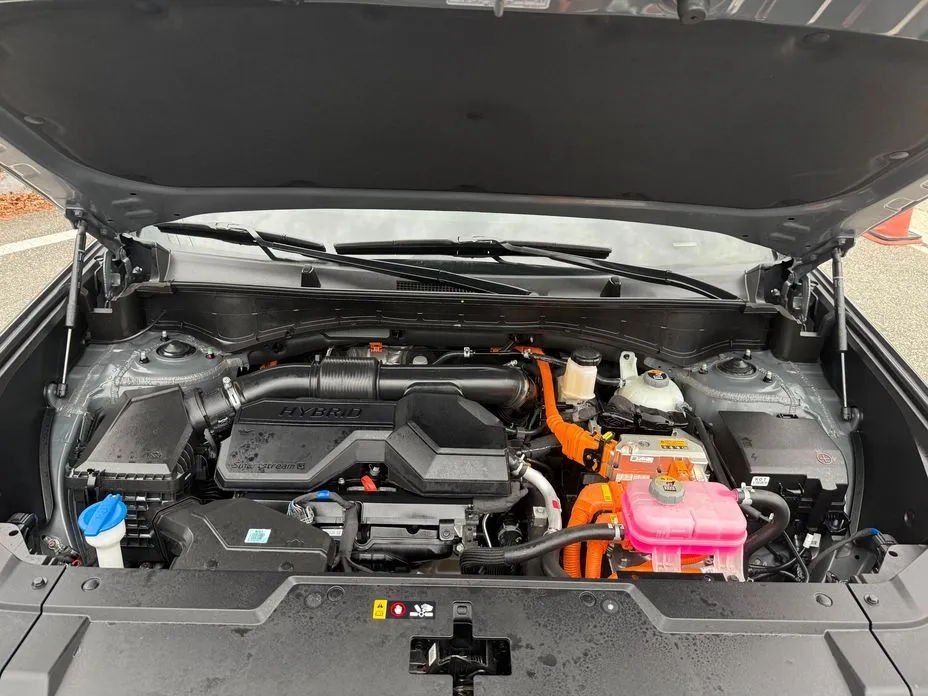 Hyundai Santafe — фото 4
