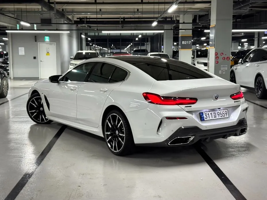 BMW 8-Series — фото 3