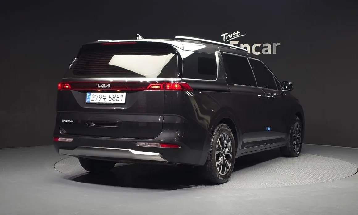 Kia Carnival — фото 3