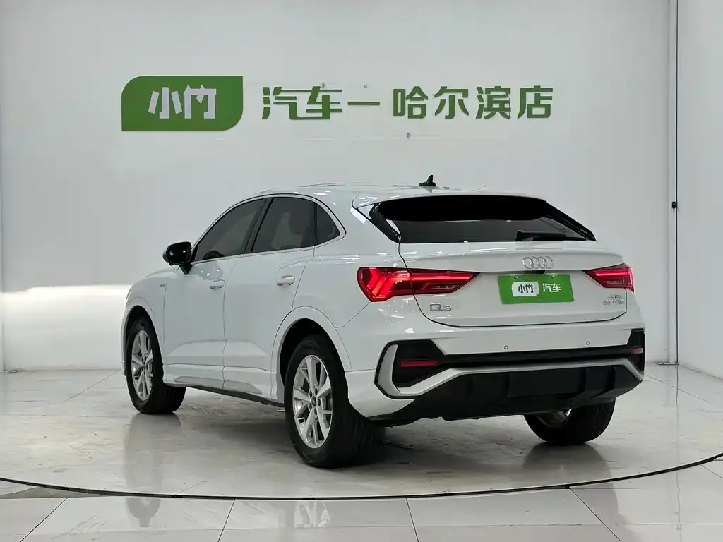 Audi Q3 Sportback — фото 3