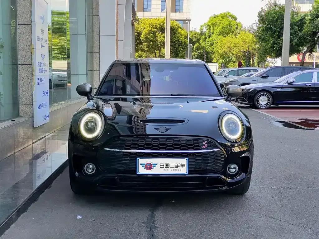 MINI Clubman — фото 5