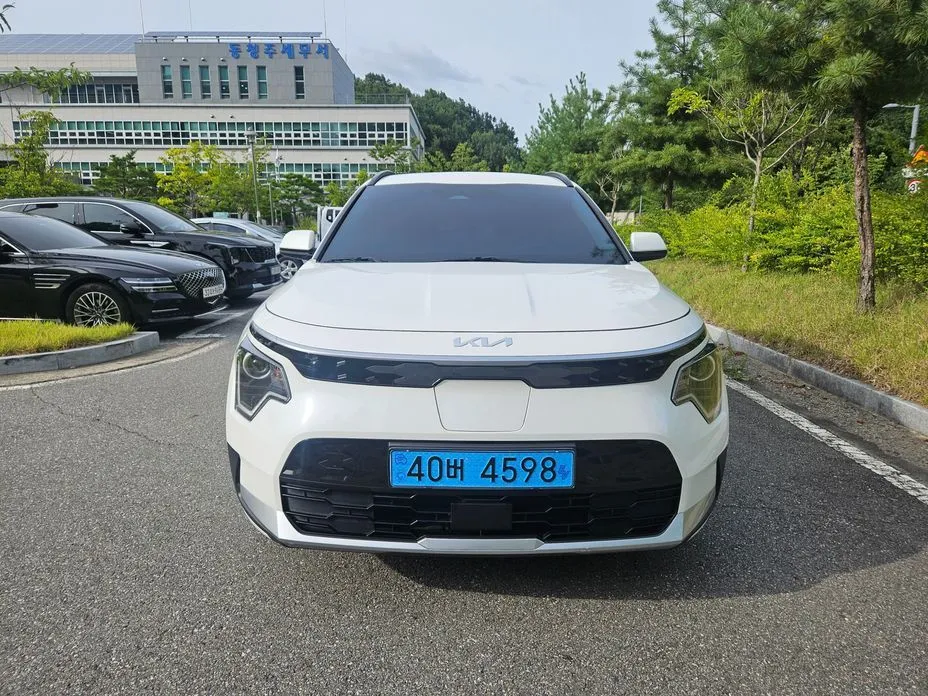 Kia Niro — фото 1