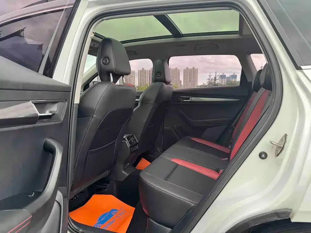 Skoda Karoq — фото 4