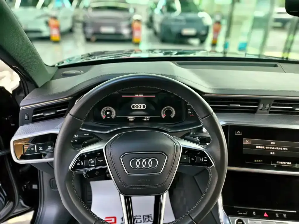 Audi A6L — фото 8