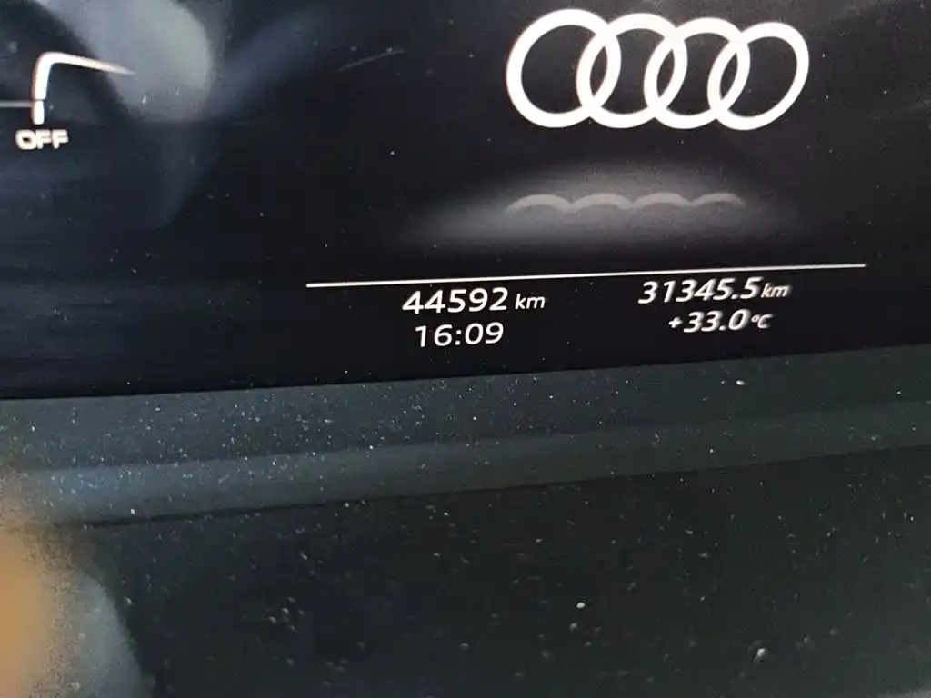 Audi Q3 — фото 9