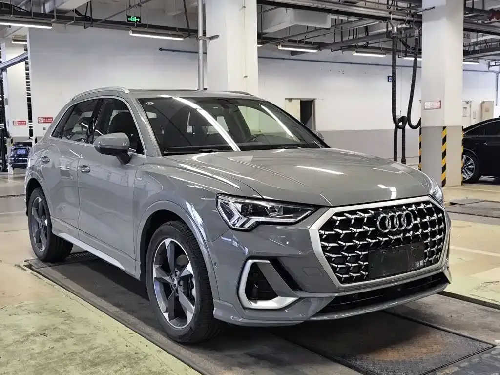 Audi Q3 — фото 6