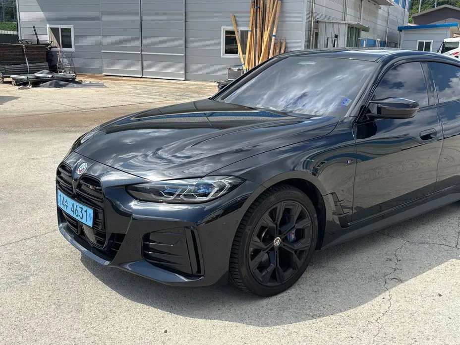 BMW i4 — фото 2