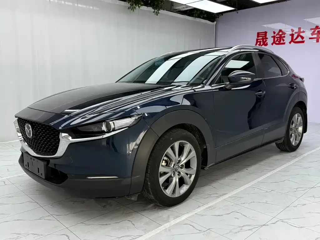 Mazda CX-30 — фото 1